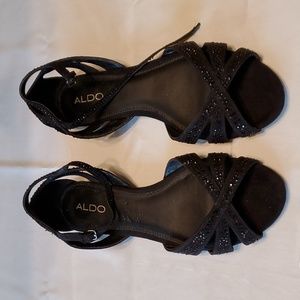 Black beaded flat sandals size 10